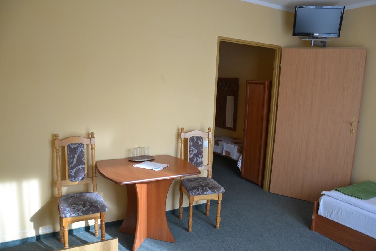 Мини-отель Hotelik Orlik Legnickie Pole-22